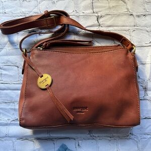 EUC Margot New York Leather Cross Body Bag in Chestnut